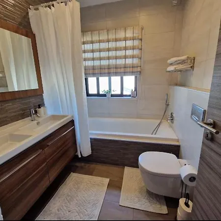 Your Oasis In St Julian Close To The Sea בית הארחה סליאמה