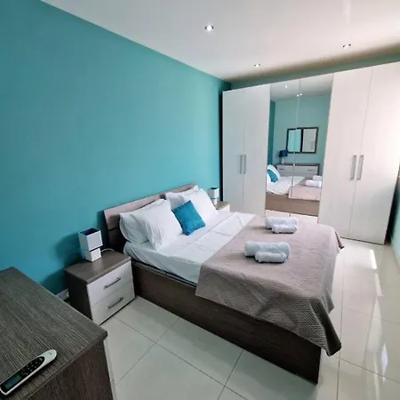 בית הארחה Your Oasis In St Julian Close To The Sea